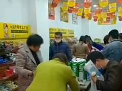 饞嘴郎四川宜賓南廣6元9零食加盟店